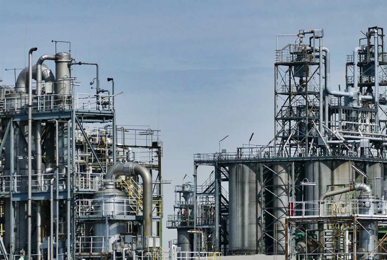 Factores que más influyen en la subida de la gasolina